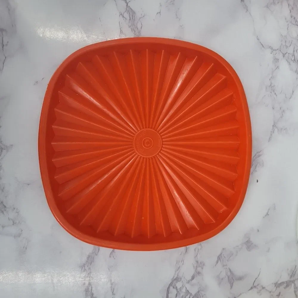 Tupperware Vintage Colorful Kitchen Lid Set